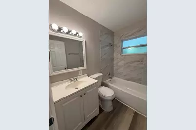 464 Briarwood Road, Venice, FL 34293 - Photo 9