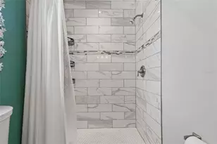 4323 Pine Meadow Terrace, Sarasota, FL 34233 - Photo 25