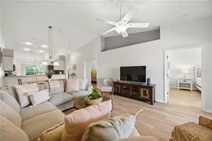 8951 Veranda Way, Sarasota, FL 34238 - Photo 9