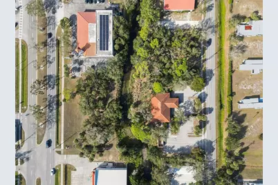 841 E Venice Avenue, Venice, FL 34285 - Photo 15