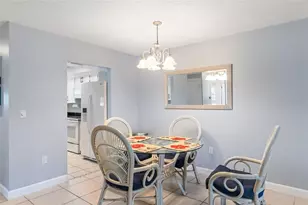 676 Park Cir, Bradenton, FL 34207 - Photo 7