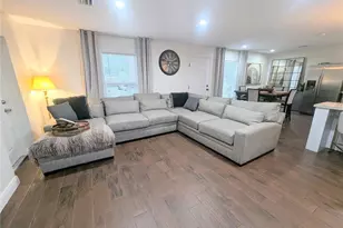 1808 36th Ave E, Bradenton, FL 34208 - Photo 5