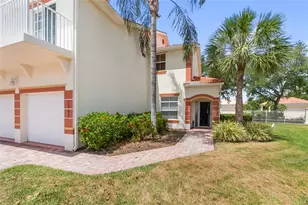 7343 Fountain Palm Cir, Bradenton, FL 34203 - Photo 3