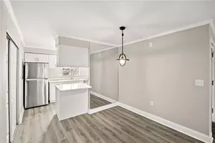 2717 Hidden Lake Blvd, Sarasota, FL 34237 - Photo 3