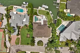 1525 Mallard Ln, Sarasota, FL 34239 - Photo 95