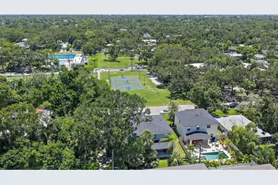 2587 Temple Street, Sarasota, FL 34239 - Photo 3
