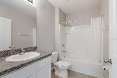 5532 Ashton Cove Court, Sarasota, FL 34233 - Photo 19
