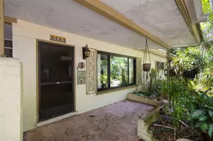 2742 S East Ave, Sarasota, FL 34239 - Photo 5