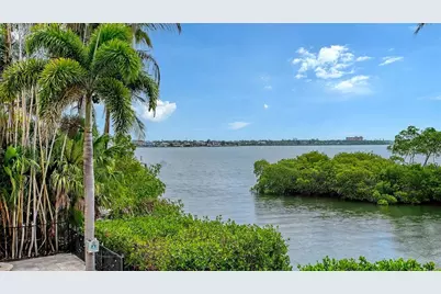 1356 Point Crisp Road, Sarasota, FL 34242 - Photo 51