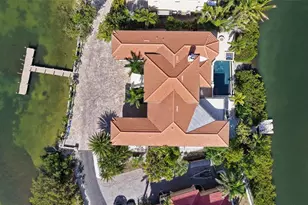 1356 Point Crisp Rd, Sarasota, FL 34242 - Photo 53