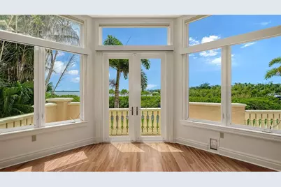 1356 Point Crisp Road, Sarasota, FL 34242 - Photo 31