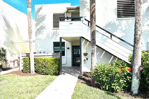 335 Springdale Dr, Bradenton, FL 34210 - Photo 3