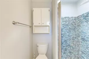 140 Circlewood Dr, Venice, FL 34293 - Photo 19