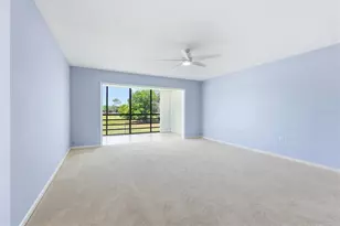 5194 Marsh Field Ln, Sarasota, FL 34235 - Photo 7
