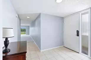 5194 Marsh Field Ln, Sarasota, FL 34235 - Photo 3