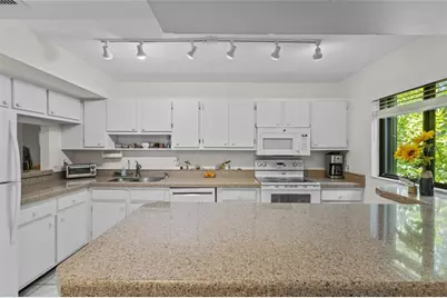 1623 Pelican Cove Road #122, Sarasota, FL 34231 - Photo 5
