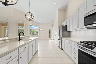 7806 Drayton Cir, Bradenton, FL 34201 - Photo 13