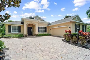 7806 Drayton Cir, Bradenton, FL 34201 - Photo 1