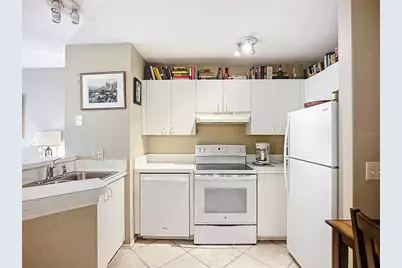 850 S Tamiami Trail #207, Sarasota, FL 34236 - Photo 9