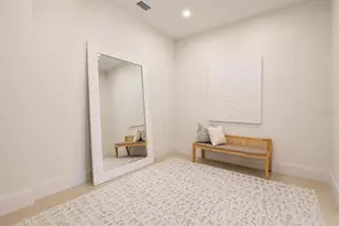 2121 Clematis Ct, Sarasota, FL 34239 - Photo 29