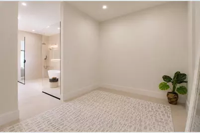 2121 Clematis Court, Sarasota, FL 34239 - Photo 29