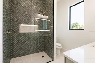 2121 Clematis Ct, Sarasota, FL 34239 - Photo 43