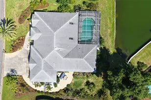 6988 Country Lakes Cir, Sarasota, FL 34243 - Photo 49