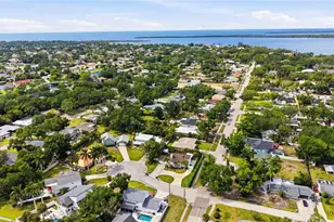1016 71st St NW, Bradenton, FL 34209 - Photo 3