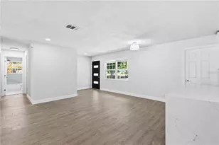 1016 71st St NW, Bradenton, FL 34209 - Photo 9