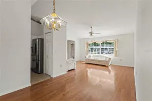 5657 29th St Cir E, Bradenton, FL 34203 - Photo 9