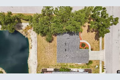 2404 50th Drive E, Bradenton, FL 34203 - Photo 43