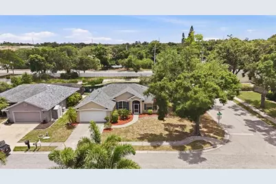 2404 50th Drive E, Bradenton, FL 34203 - Photo 3