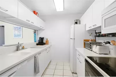 3634 59th Avenue W, Bradenton, FL 34210 - Photo 11