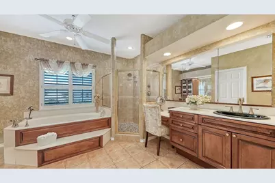 3040 Gulf Of Mexico Drive #3, Longboat Key, FL 34228 - Photo 43