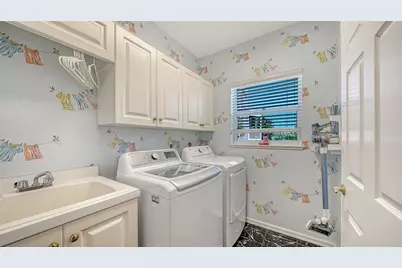 3040 Gulf Of Mexico Drive #3, Longboat Key, FL 34228 - Photo 55