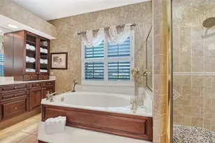 3040 Gulf of Mexico Dr, Longboat Key, FL 34228 - Photo 45