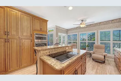 3040 Gulf Of Mexico Drive #3, Longboat Key, FL 34228 - Photo 29