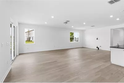 13824 Sunlight Meadow Drive, Riverview, FL 33578 - Photo 9