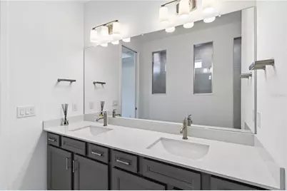 13824 Sunlight Meadow Drive, Riverview, FL 33578 - Photo 19