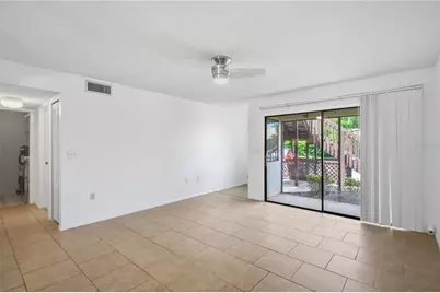 2715 72nd Street Court W, Bradenton, FL 34209 - Photo 7