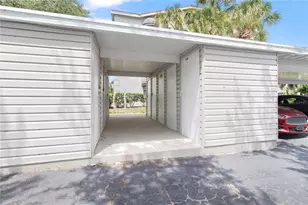 9320 Clubside Cir, Sarasota, FL 34238 - Photo 29