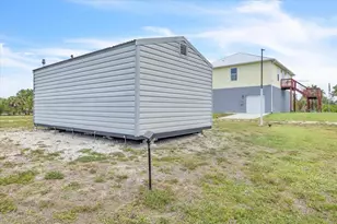 7235 Stacy Ln, Port Charlotte, FL 33981 - Photo 45