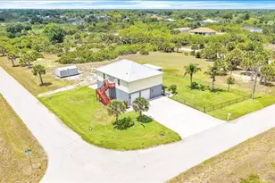 7235 Stacy Ln, Port Charlotte, FL 33981 - Photo 47