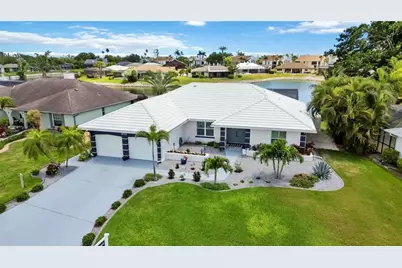8712 53rd Avenue W, Bradenton, FL 34210 - Photo 1