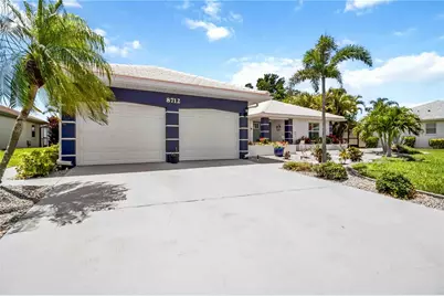 8712 53rd Avenue W, Bradenton, FL 34210 - Photo 3