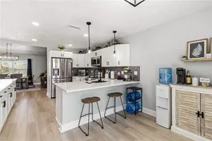 8712 53rd Ave W, Bradenton, FL 34210 - Photo 23