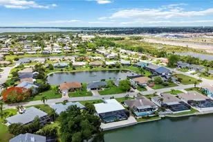 8712 53rd Ave W, Bradenton, FL 34210 - Photo 61