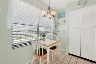 505 30th Ave W, Bradenton, FL 34205 - Photo 9