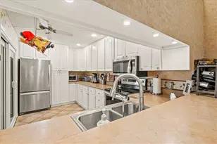 4612 Park Lake Terrace N, Bradenton, FL 34209 - Photo 9