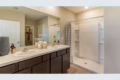 17214 Harvest Moon Way, Bradenton, FL 34211 - Photo 9